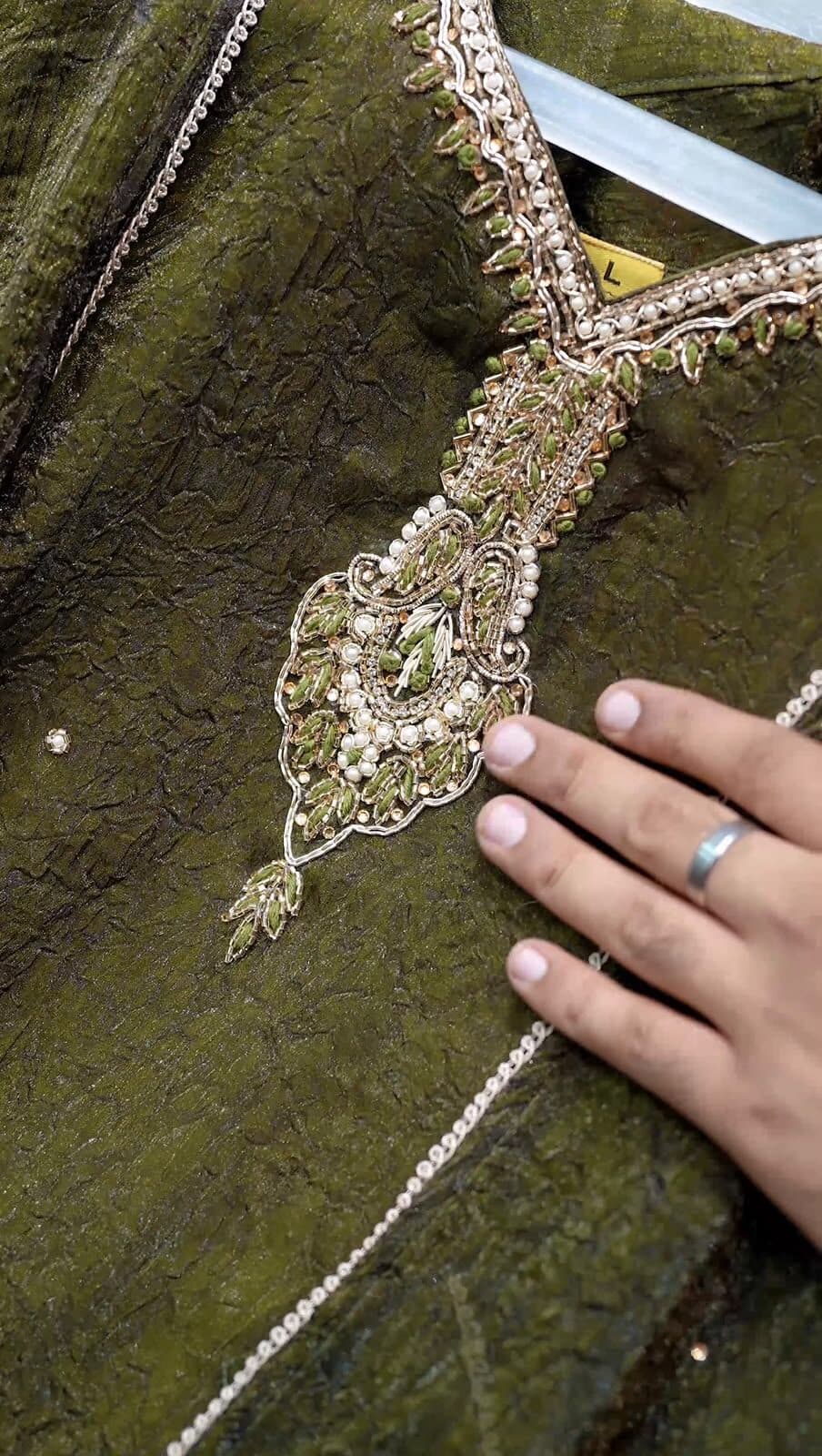 Embroidery & Detail